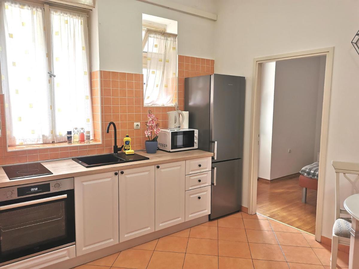 Apartments Smile Split Luaran gambar